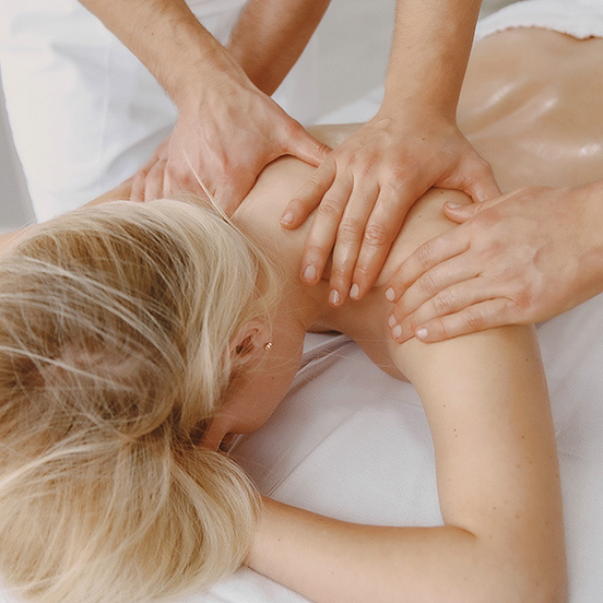 Four hand Massage - MassageEquilibrium Amsterdam